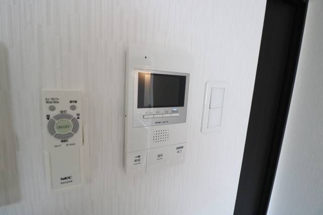 セキュリティ　安心のモニターフォン♪