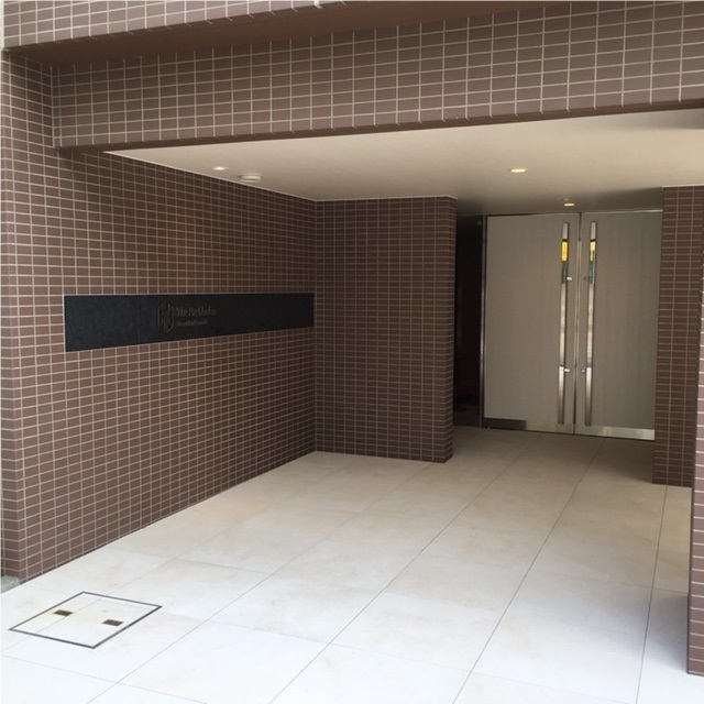 エントランス　建物の内部です