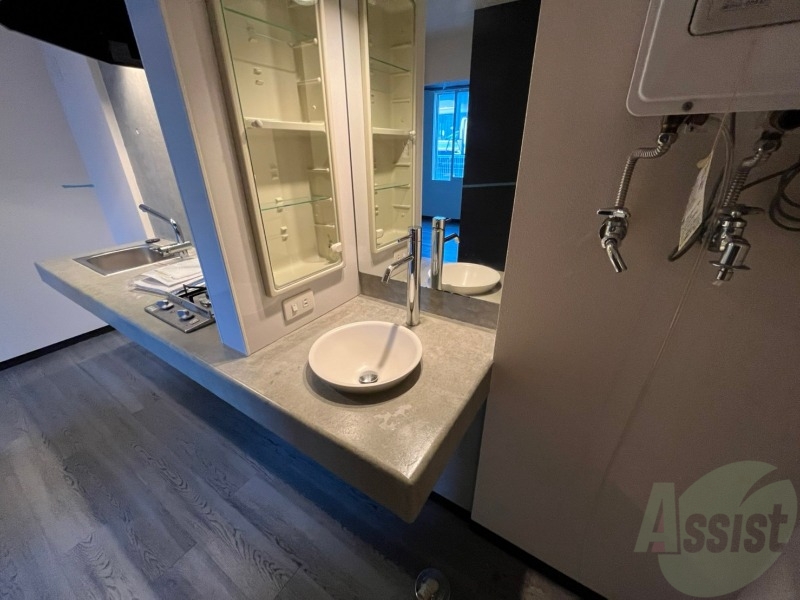 洗面設備　洗面台は独立していて使いやすそうですね。