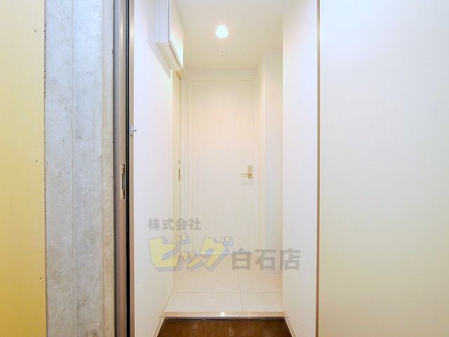 玄関　広々とした玄関です♪