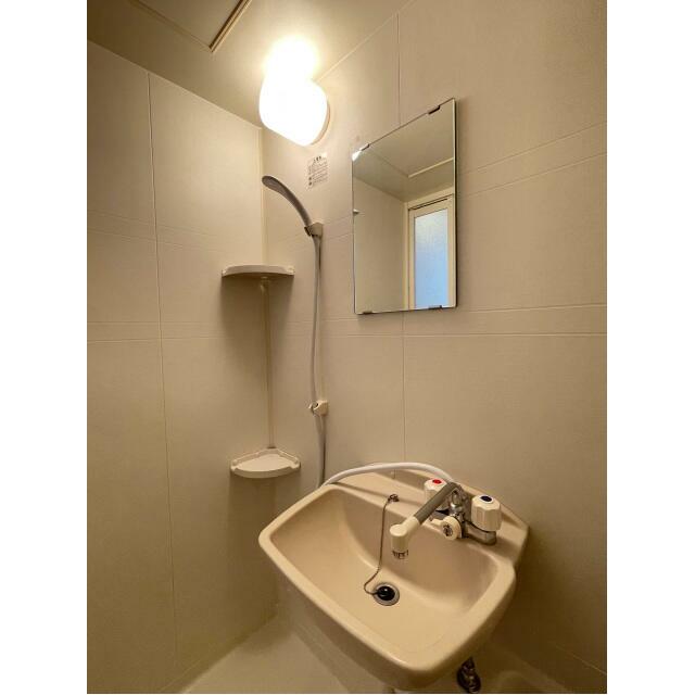 洗面設備　洗面所です
