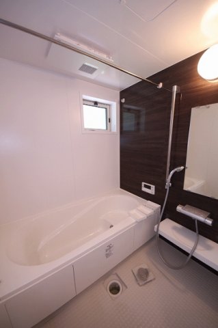 バス・シャワールーム　日々の疲れを癒すお風呂付です