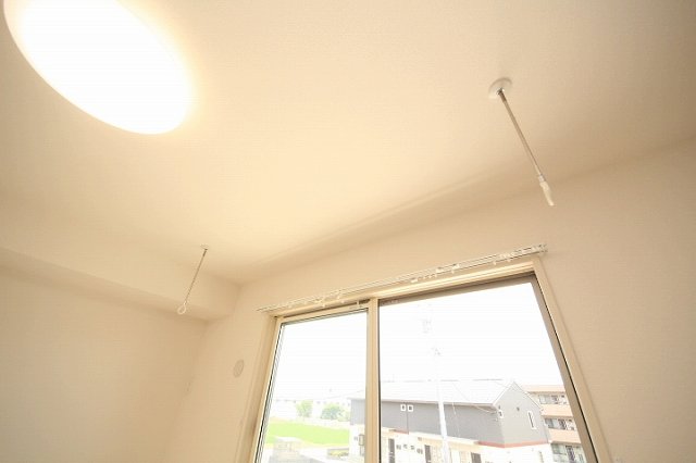 その他　室内物干しです