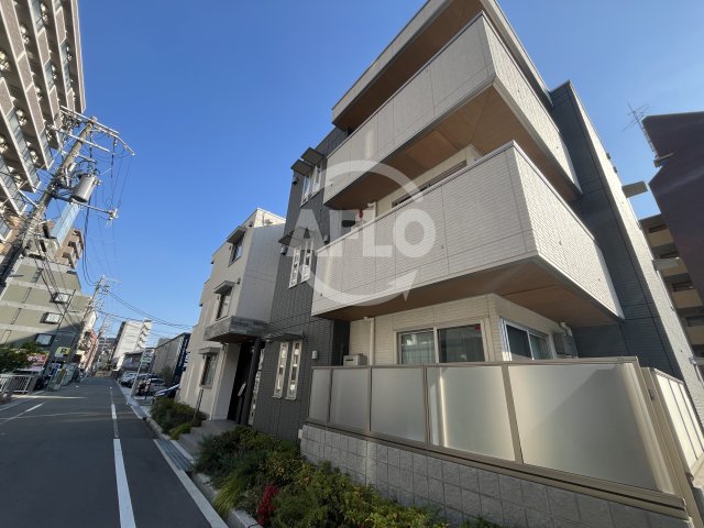 ロビー　トリシア江坂　ロビー