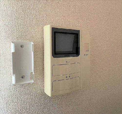 セキュリティ　モニター付きインターホン