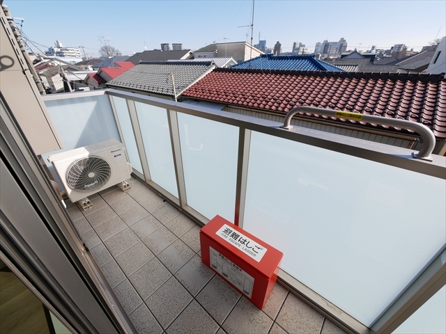 バルコニー　バルコニー