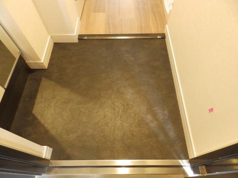 玄関　反転タイプ（イメージ）