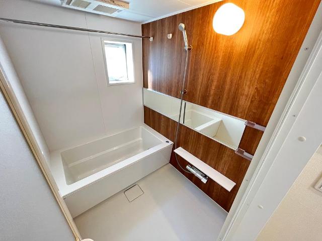 バス・シャワールーム　UB1418