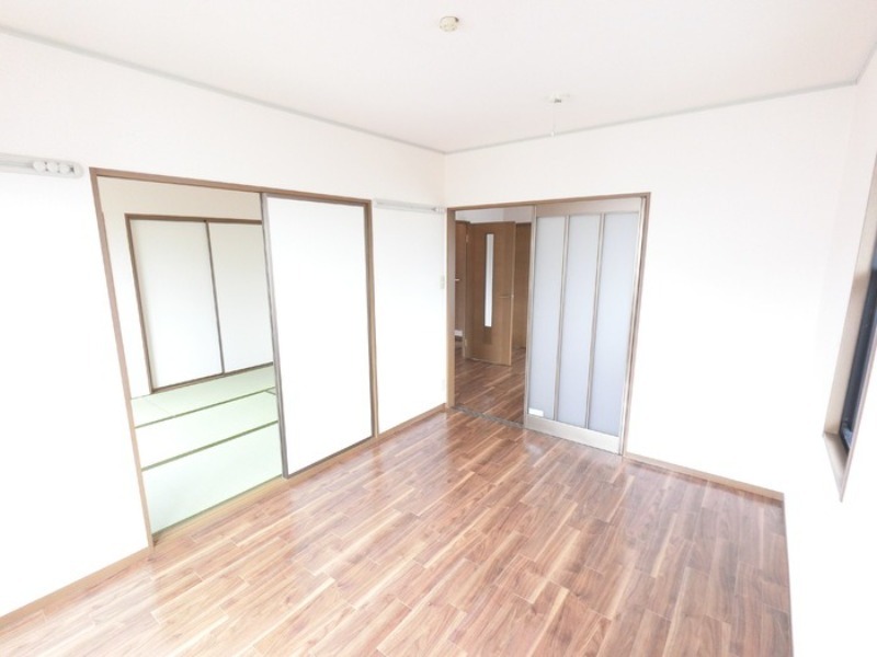 居室・リビング　図面と現状に相違がある場合には現状を優先