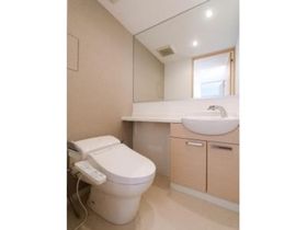 トイレ　ゆったりとした空間のトイレです