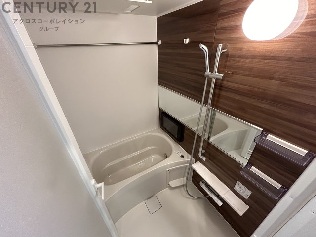 バス・シャワールーム　追い焚き・浴室乾燥機付き☆