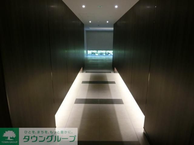 エントランス　ロビー