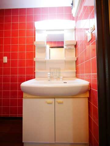 洗面設備　クレスト高輪の洗面所