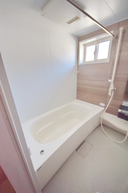 バス・シャワールーム　～疲れを癒しましょうっ～