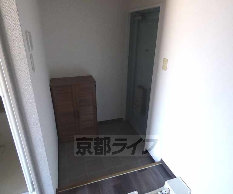 玄関　玄関です。
