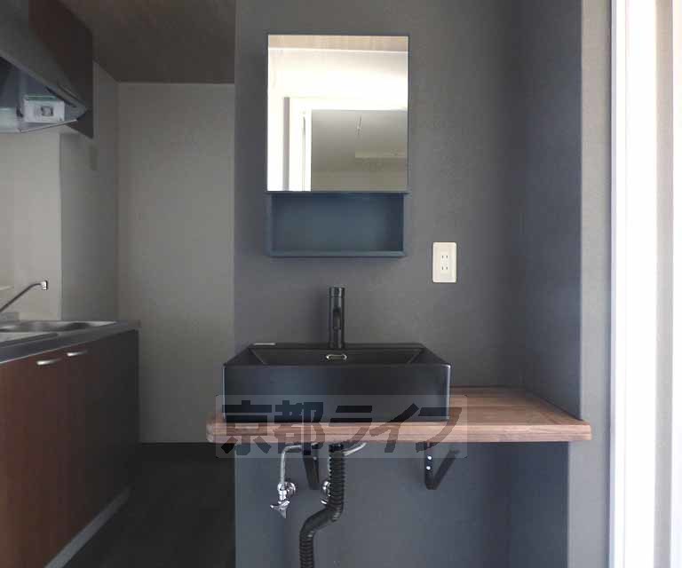 洗面設備　洗面台です。