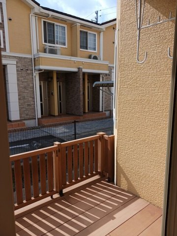 バルコニー　バルコニーがあります