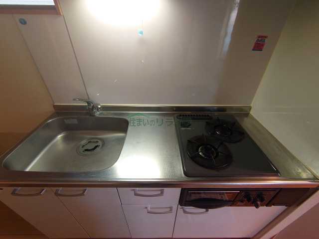 キッチン　メゾンユーII 201