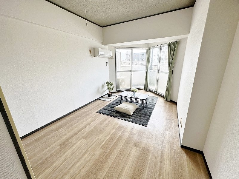 居室・リビング　★洋室8帖★