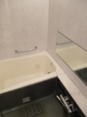 バス・シャワールーム　☆ゆっくりくつろげるお風呂☆