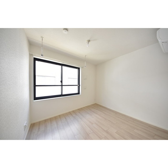 居室・リビング　居室