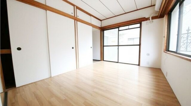 居室・リビング　居間です