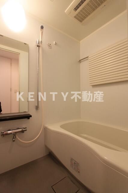 バス・シャワールーム　お風呂で日々の疲れを落としましょう