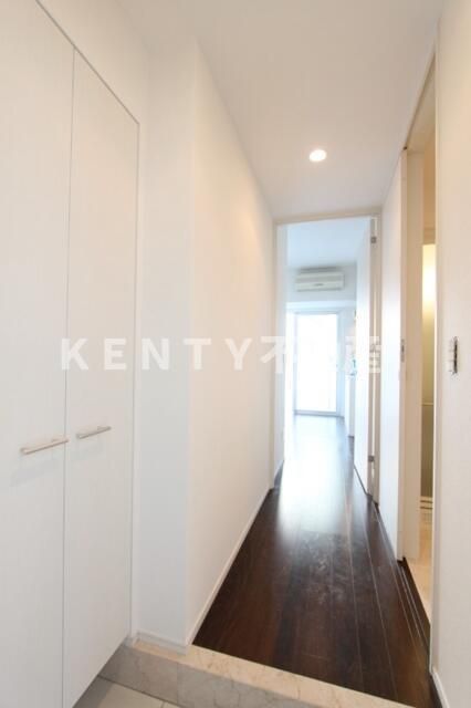 玄関　ゆったりとした玄関です