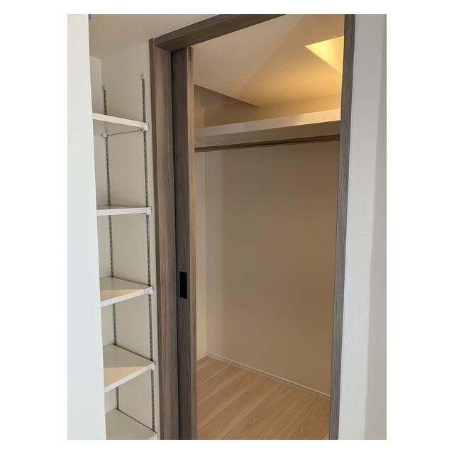 収納　ウォークインクロゼット