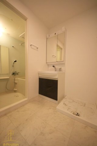 洗面設備　LOTUS　GARDEN