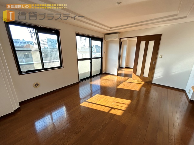 居室・リビング　日当たりは良さそう