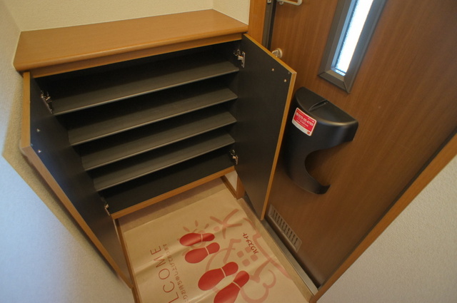 玄関　シューズボックス