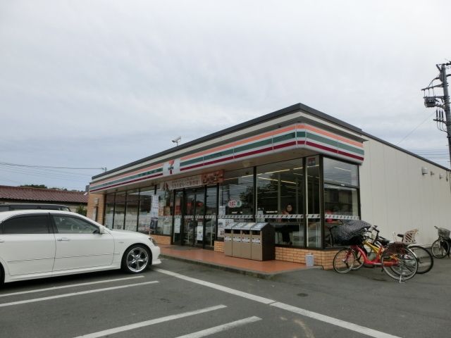 コンビニ　セブンイレブン（コンビニ）まで1200m