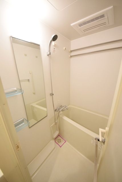 バス・シャワールーム　★お問い合わせはタウンハウジングまで★