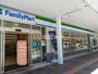 コンビニ　ファミリーマート 呉服町店（コンビニ）まで609m