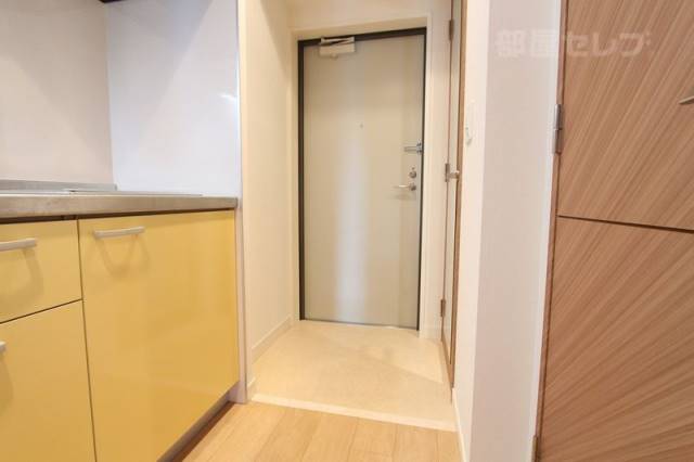 玄関　※５０３号室内装写真参照