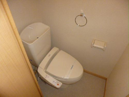 トイレ　トイレとお風呂が分かれています！