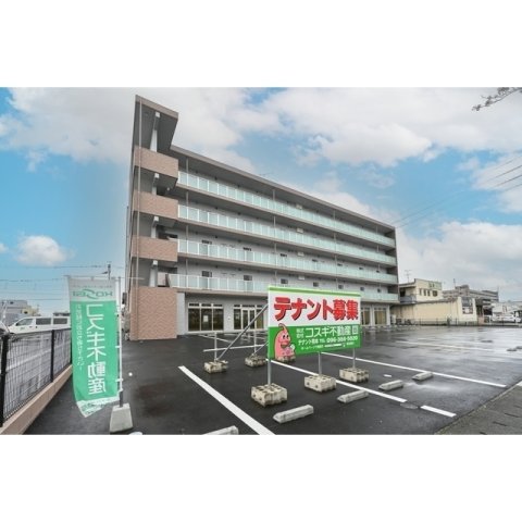 建物外観　北側（平成桜通り沿い）