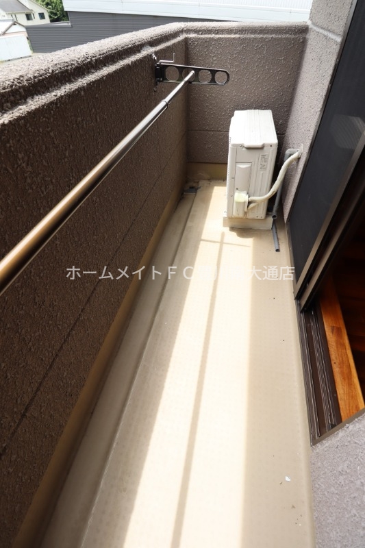 バルコニー　同型別部屋写真