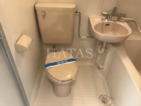 トイレ　同物件別部屋のお写真です。