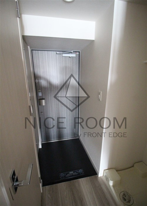 玄関　プレサンス松屋町ヴェルデス　玄関