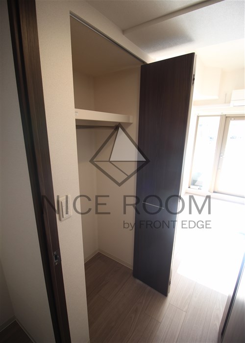 収納　プレサンス松屋町ヴェルデス　クローゼット