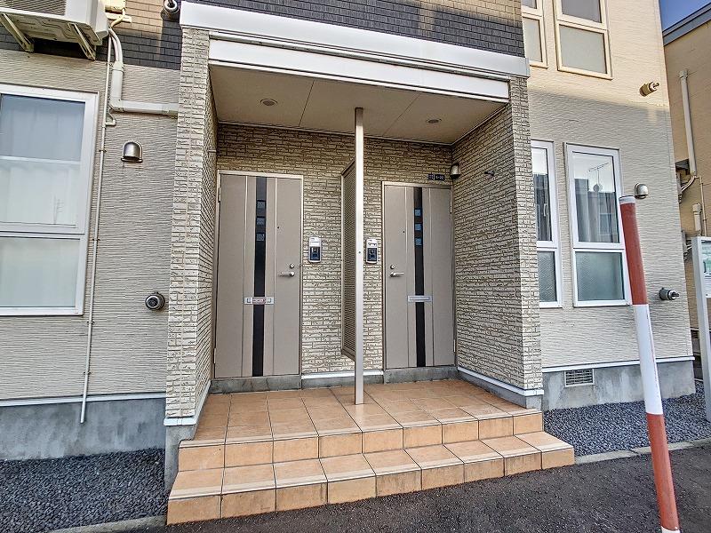 エントランス　エントランス