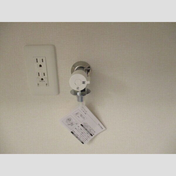 洗面設備　止水弁付水洗