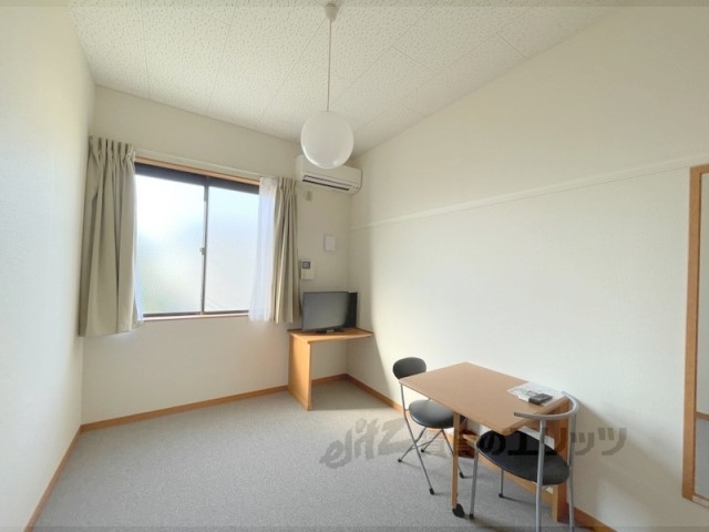 居室・リビング　洋室