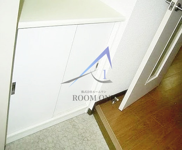 玄関　玄関です。