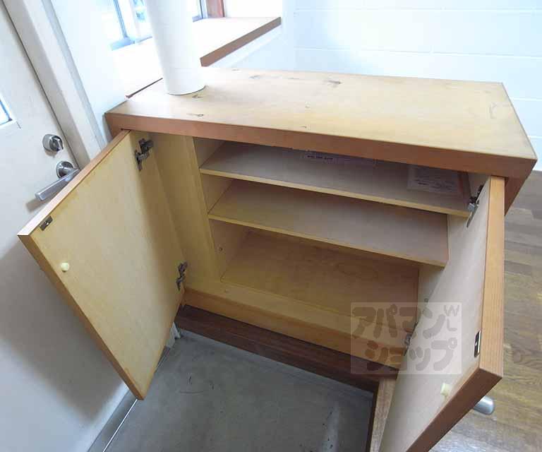 収納　シューズボックス。