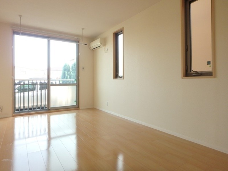 居室・リビング　図面と現状に相違がある場合には現状を優先