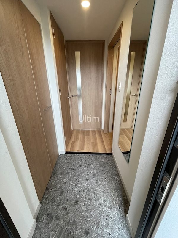 玄関　※別のお部屋のお写真です。御参考までに。