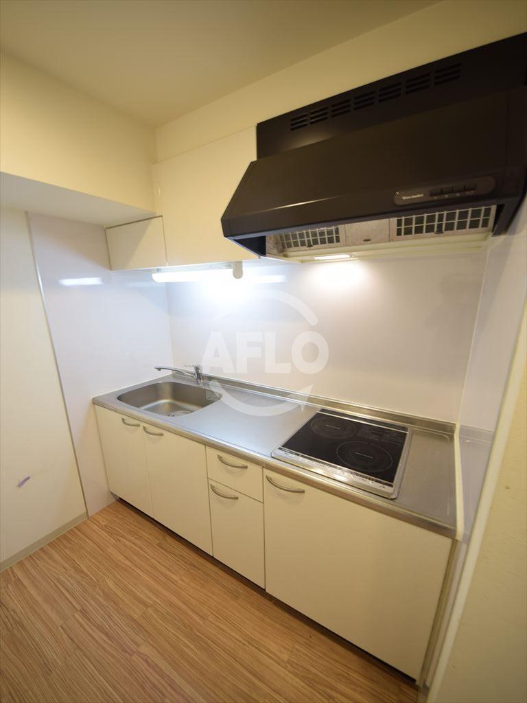 キッチン　パレ阪栄橋　2口ＩＨシステムキッチン